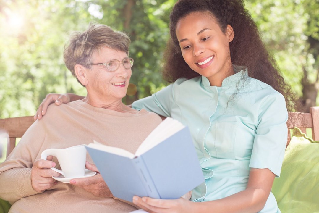 reading-book-in-the-garden